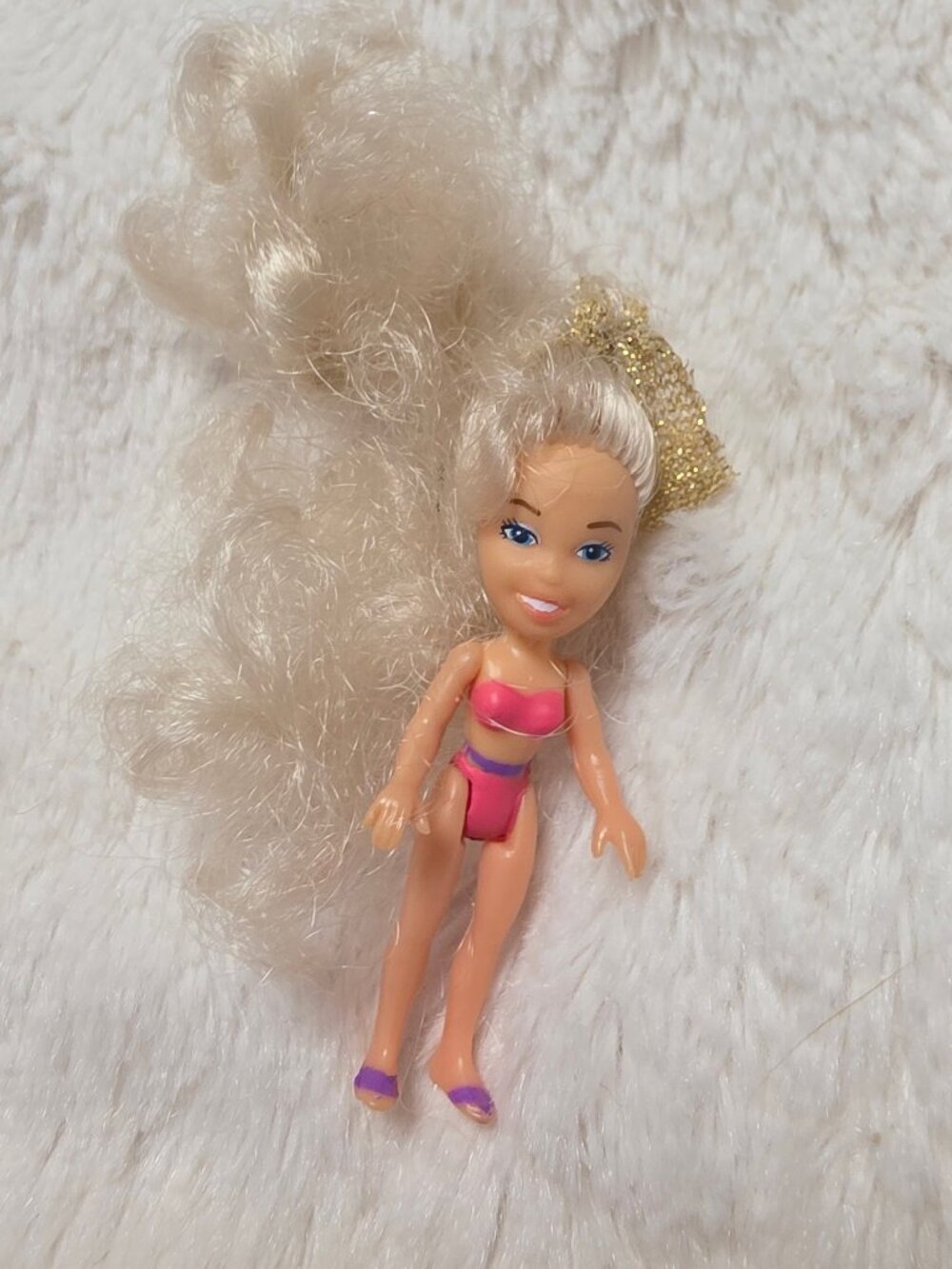 1993 Vintage Toy Biz Caboodles Micro Doll Mini Figure Summer Beach Playset